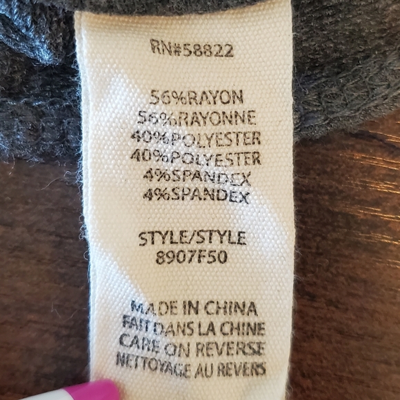 Max Studio Weekend Ruffle Knit Dress - Picture 6 of 6